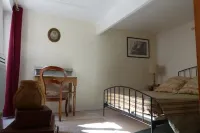 Au Bregnat du Ventoux Hotels in Bedoin