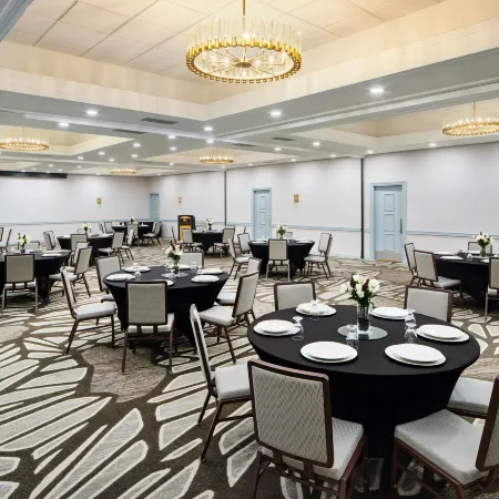 DoubleTree by Hilton Hotel Rocky Mount