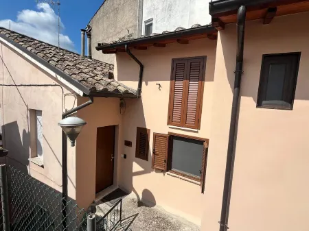 Rosella House on the Lake - Marmore Falls