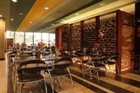 Golden Tulip Brasilia Alvorada - فطور