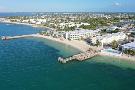 Extremely Rare Private White Sand Beach Front Unit on the Ocean