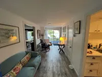 Charming 3-bedroom cottage in Westerly footsteps from the water