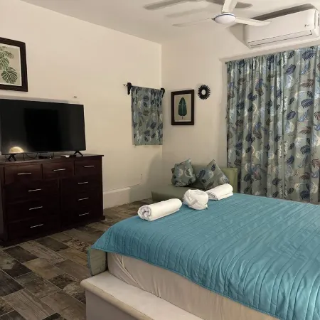 Beachfront Comfort at Casa Las Gaviotas, Chelem