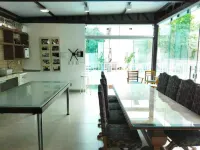 Spacious 5-bedroom house in charming Brasília with WiFi, AC فنادق في Lago Sul