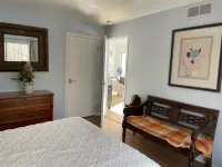 Charming 3-bedroom country house in East Hampton with AC, WiFi, backs up to park