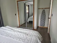 Cozy Northwoods Getaway Hotels in Weirgor