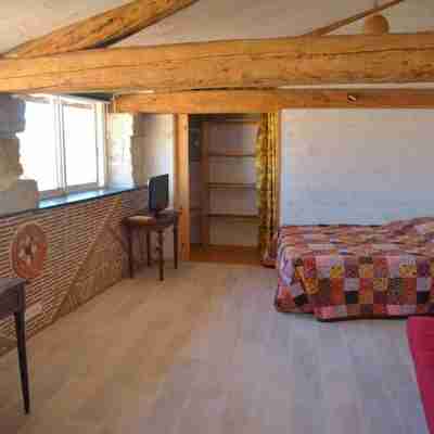 Superbe Appartement Haussmannien Avec Sauna et Salle de Projection Rooms