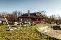 Hobbit House in marvelous Râșnov with Lake view Hotels in Rasnov
