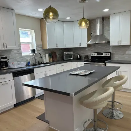 Charming 2-bedroom house Sleep 6 with WiFi in Ely Отели в г. Эли