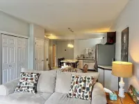 Great Location! 1-bedroom condo in Downtown Bloomington