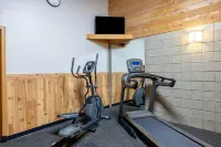 AmericInn by Wyndham Dickinson - Gym