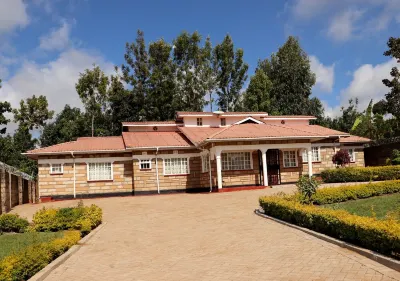 The Meru Manor is just 5 minutes from Meru Town. Hotels in 