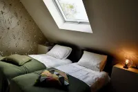 Knus Landelijk Verblijf! Hotels in Alveringem