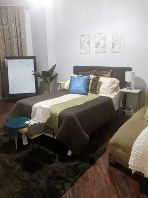 Modern spacious 2BR apt fully loaded and conveniently located Hotels in Crown Heights