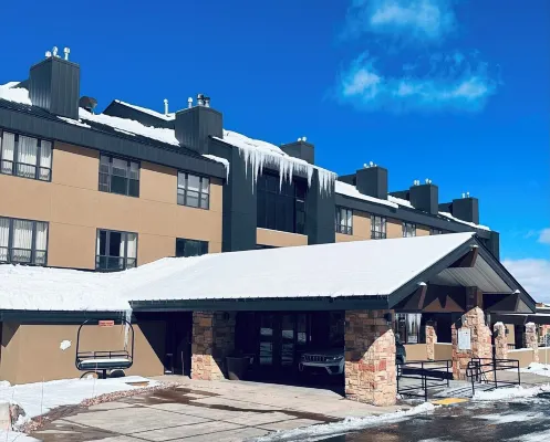 Resort Condo NEXT to Ski Run w/ Pool & Hot tub!