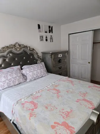 Glamorous Two level, 4 bedroom Family Home