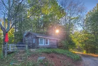 Jack Pine Cabin- North Frontenac Lodge Rustic Cabin