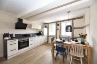 Vacation apartment "Nibelungen" - Spacious apartment with roof terrace