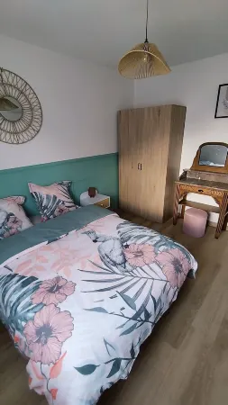 The extension - Warm house Отели в г. Барбюиз