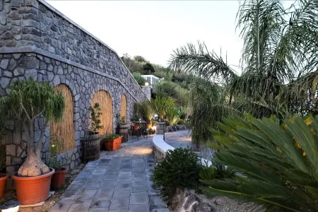 Holiday home for the disabled with spaces and services for exclusive use