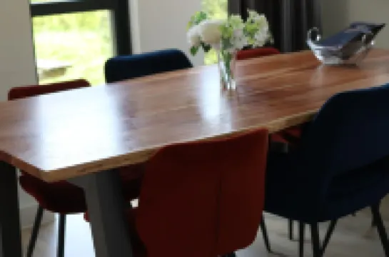 Luxury 6P holiday home with charging station and customizable comfort mattresses