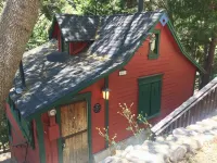 Magic Love Nest - 5 min from village. Stream below.