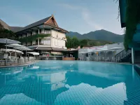 Tirtagangga Hot Spring Resort Hotels near Rumah Makan Cibiuk