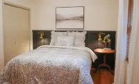 Cozy Cottage 5 Minutes To Dollywood With Fire Pit, Private Deck, And Coffee Bar