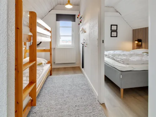 "Tuve" - 2.5km from the Sea