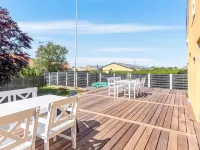 "Rosabel" - 1km from the Sea