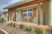 코라 스트리트 코티지