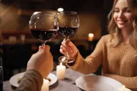 Pecan Retreat-Half Mile to Main