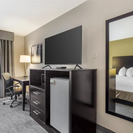 Best Western Plus Wenatchee Downtown Hotel