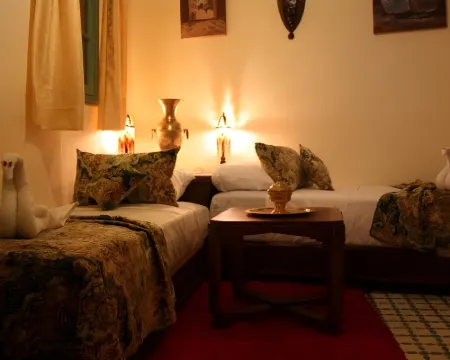 Ryad Dar El Meknassia メクネスのホテル