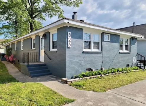 Renovated 2 Bedroom, Near VB Vibe District, Surf Park & Dome!