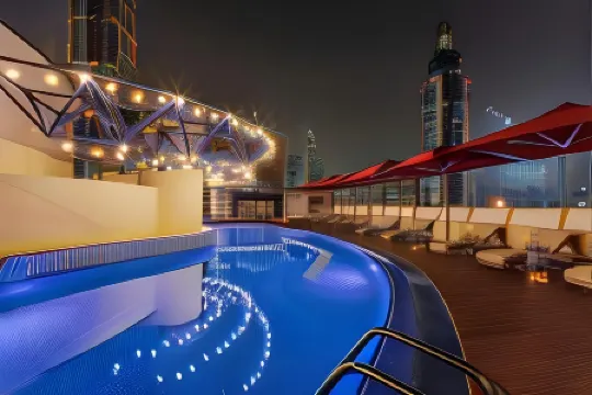 Leva Hotel and Suites, Mazaya Centre Отели рядом с достопримечательностью «Бурдж-Халифа»