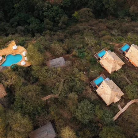 Escarpment Luxury Lodge Manyara