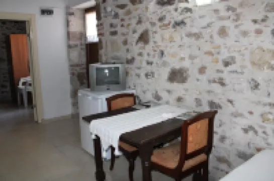 เดนิซคิซี เซวิลาย แพนซิยอน