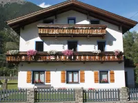 Apartment in Bichlbach near Ski Slopes - 2성급