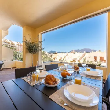 Cosy apartment in Manilva with shared pool