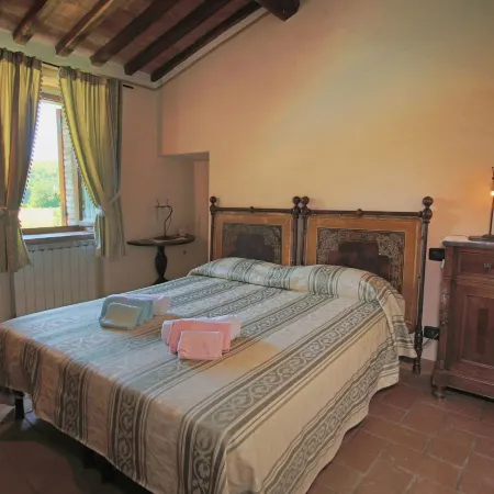 Apartment in Todi with Pool & History