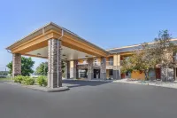 Quality Inn Hotels in Glasgow