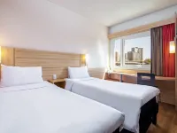 Ibis Santiago Estacion Central Hotels in Estación Central