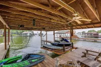 Private Dock: Lakefront Enchanted Oaks Retreat
