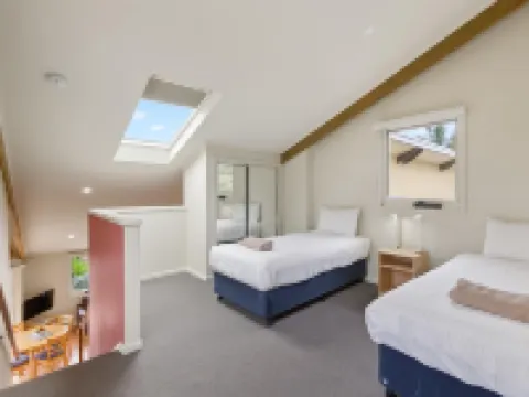 Tathra Beach House Holiday Apartments Hotels in Bega