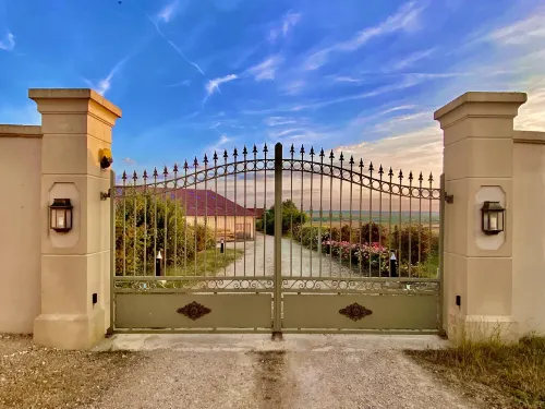 린뎀포렐 마른 호텔