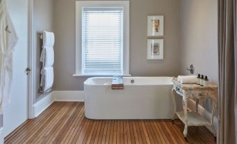 Dock House Boutique Hotel and Spa by Newmark