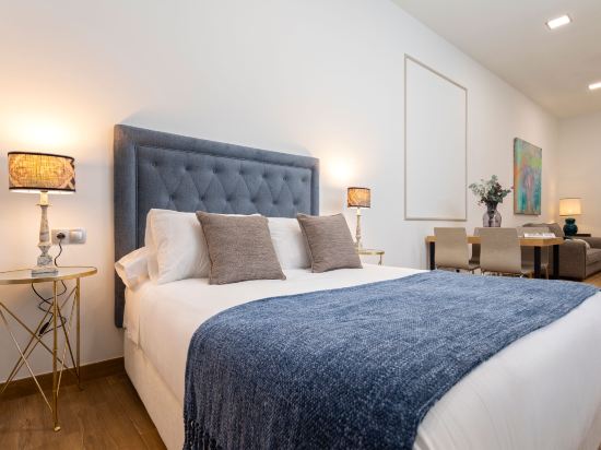Genteel Home Recaredo IV