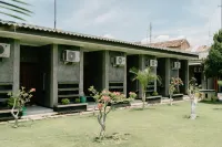 Merapi Indah Hostel - 青年旅館