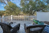 Oak Hollow / Hot Tub / E V Charger - Near Yosemite Hotels in Yosemite Lakes